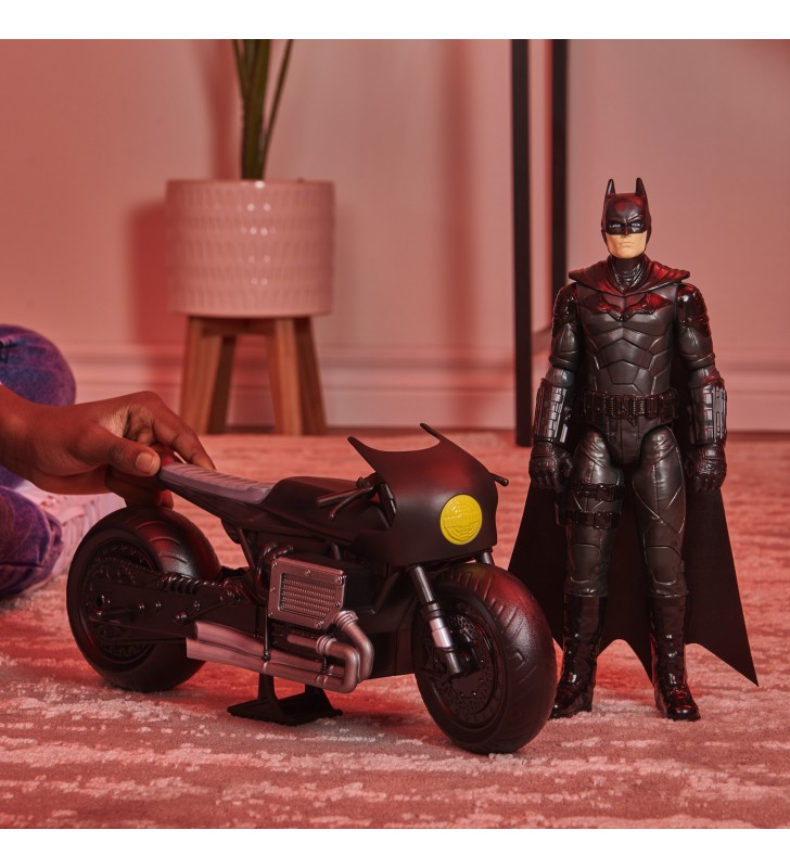 DC Comics Batman and Batcycle Pack