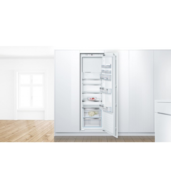 Bosch Serie 6 KIL82AFF0 frigidere cu congelator Încorporat 286 L F