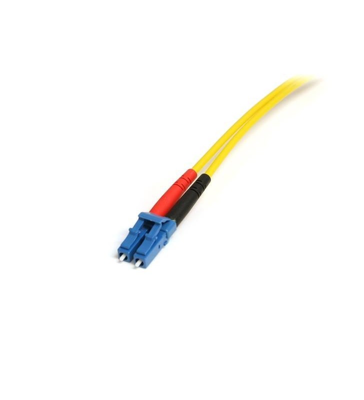 StarTech.com 7m SMF LC-SC cabluri din fibră optică Galben