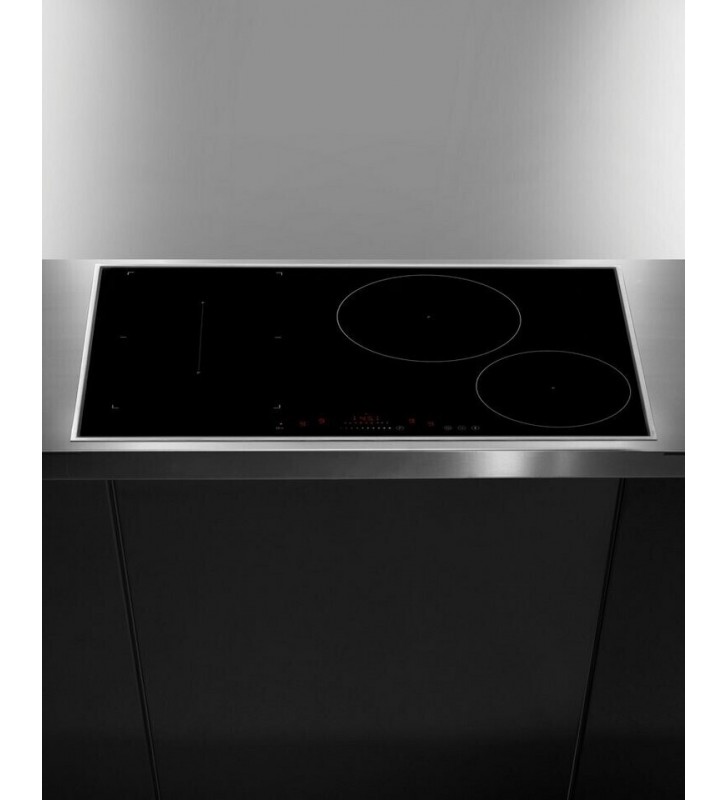 Amica KMI 13321 A Self-sufficient induction hob, 76.8 cm wide, Stop n Go pause function, Octazones, automatic booster, black