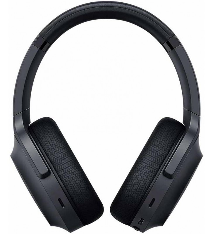 Razer Barracuda Wireless Gaming and Mobile Headset, Beamforming Noise-Cancelling Mics, 50mm Drivers, 20 Hz - 20 kHz Frequency Response, Oval Ear Cushions, THX Spatial Audio, Black | RZ04-03790100-R3M1