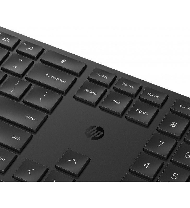 HP Combinaţie de tastatură şi mouse wireless 650