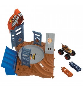 Hot Wheels Monster Trucks Arena Smashers Tiger Shark Spin-Out Challenge playset