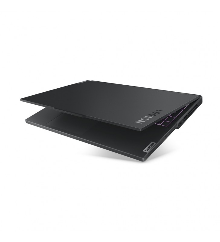 Lenovo Legion 5 Pro i7-13700HX Notebook 40,6 cm (16") WQXGA Intel® Core™ i7 32 Giga Bites DDR5-SDRAM 1000 Giga Bites SSD NVIDIA