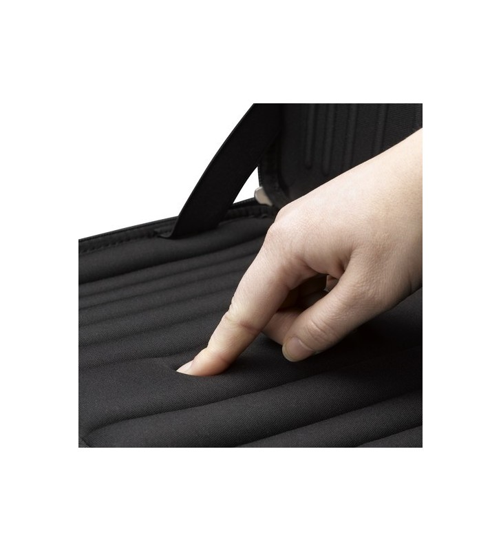 Case Logic QNS-113 Black genți pentru notebook-uri 33,8 cm (13.3") Geantă Sleeve Negru