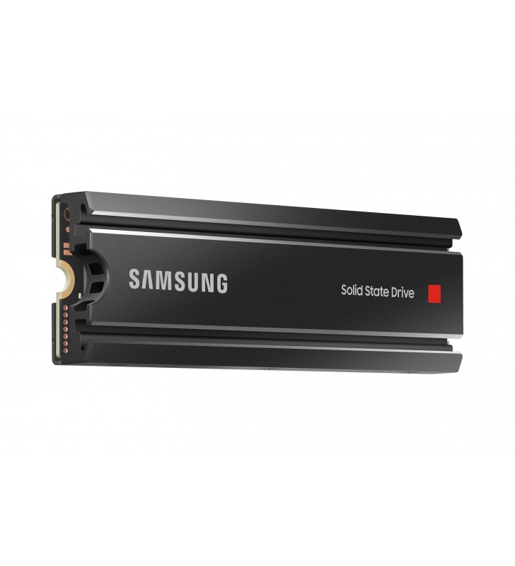 Samsung MZ-V8P2T0 M.2 2000 Giga Bites PCI Express 4.0 V-NAND MLC NVMe